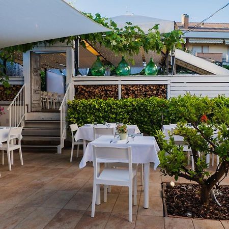 La Taverna Antica Rooms Pescara Exterior photo